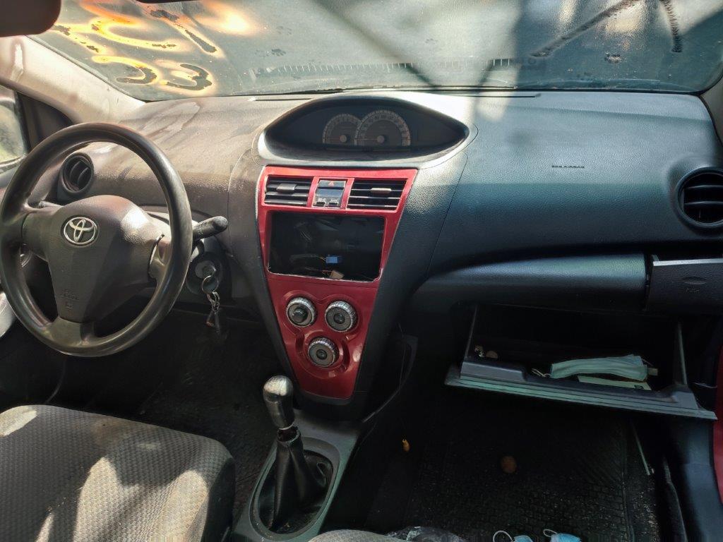  Toyota YARIS 2007    EN DESARME